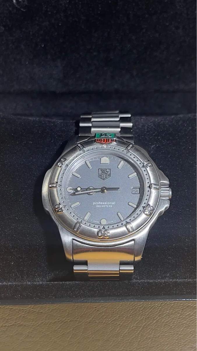 Watch stolen - Tag Heuer Pro 4000 series - Image 4