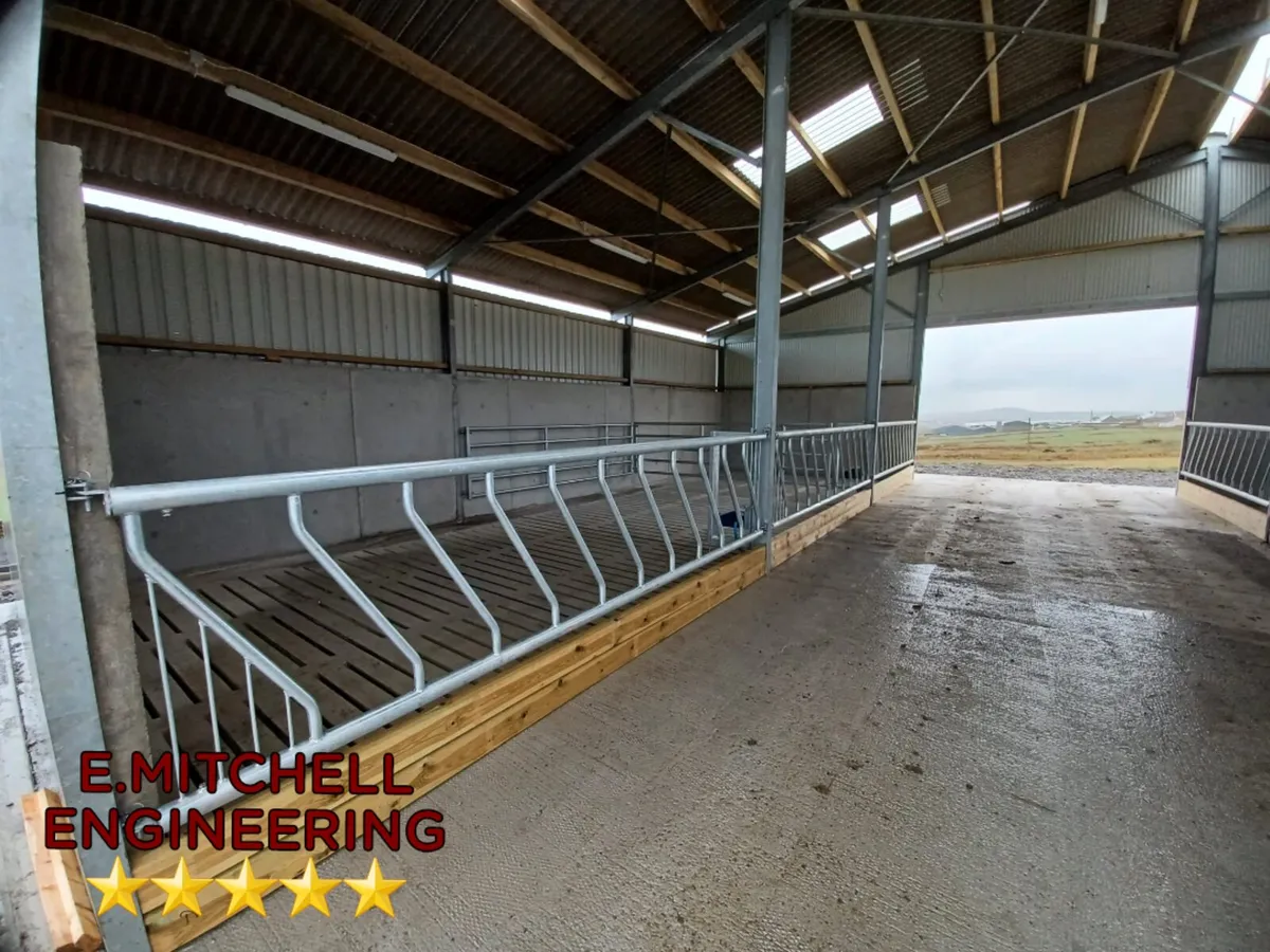 Heavy duty cattle barriers. - Image 2