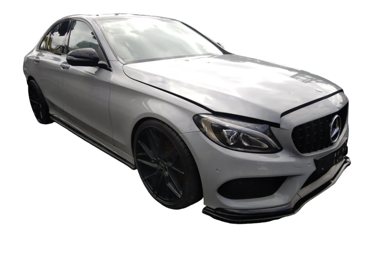 2015 MERCEDES BENZ C CLASS For Breaking/Dismantlin - Image 2