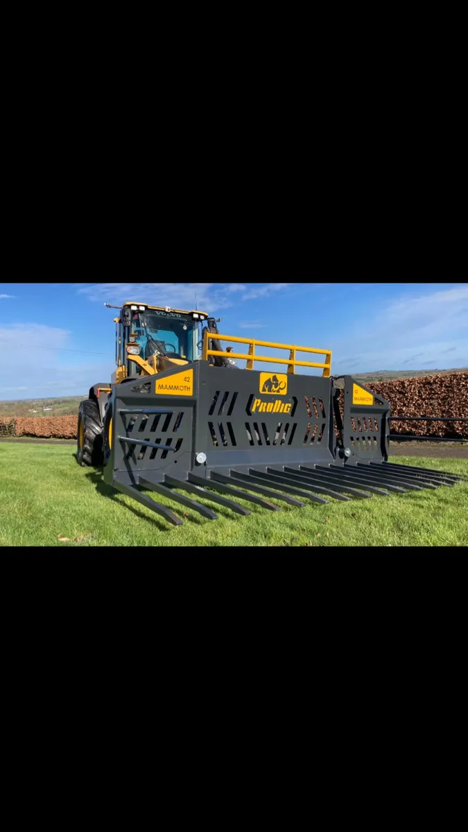 Farm machinery - Image 2