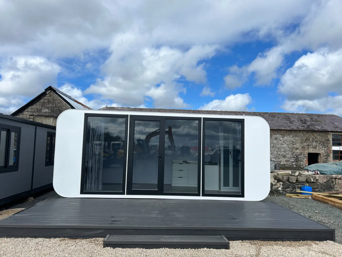 6 Meter Office Pod Accommodation Pod Tiny House - Image 1