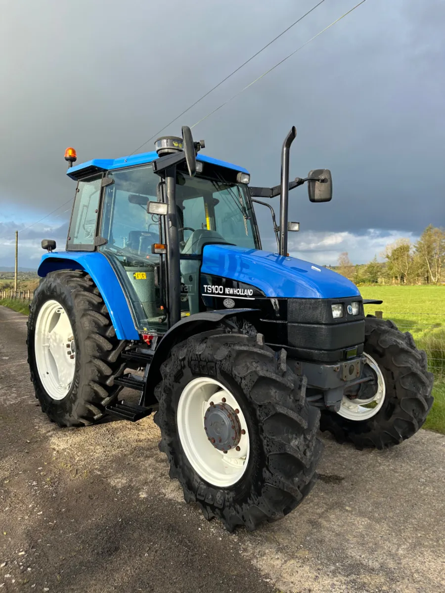 NEW HOLLAND  TS100 - Image 1