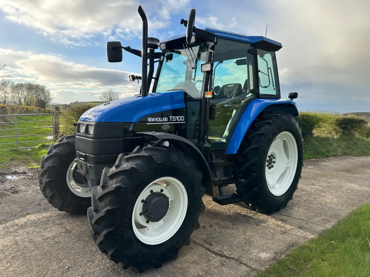 NEW HOLLAND  TS100 - Image 3