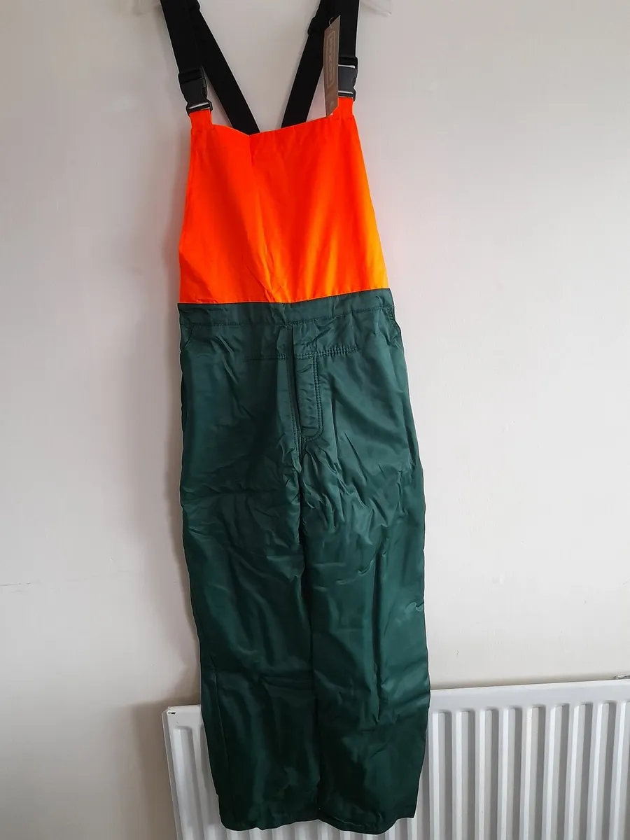 Selling Chainsaw Trousers - Image 3