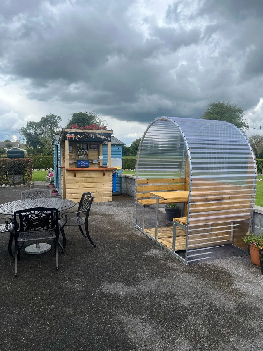 Outdoor Dining seating pods - Image 2