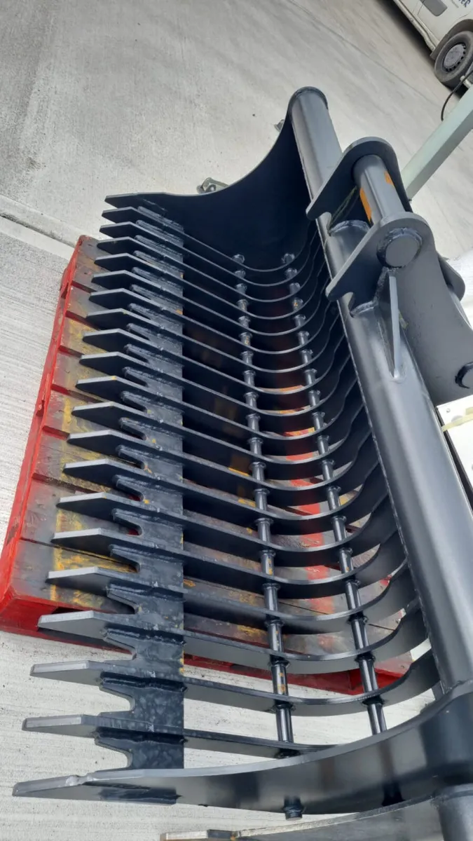 Lawn Rakes, tilt buckets and more - Image 2