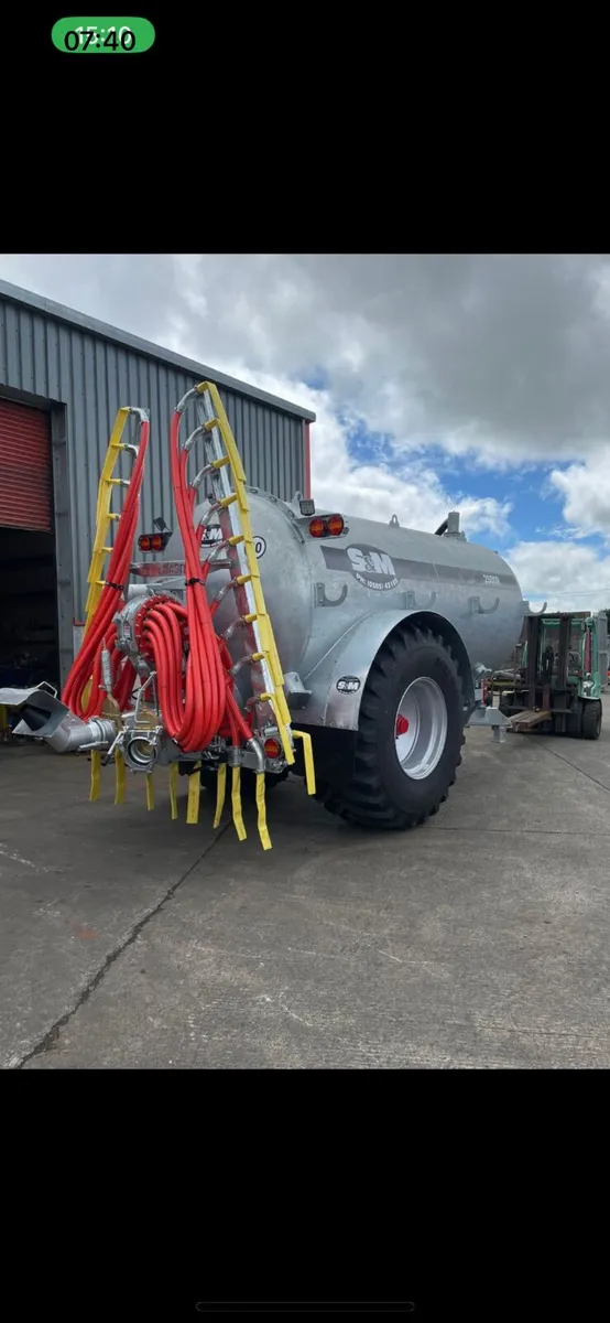 new 2500r S&M tank - Image 4