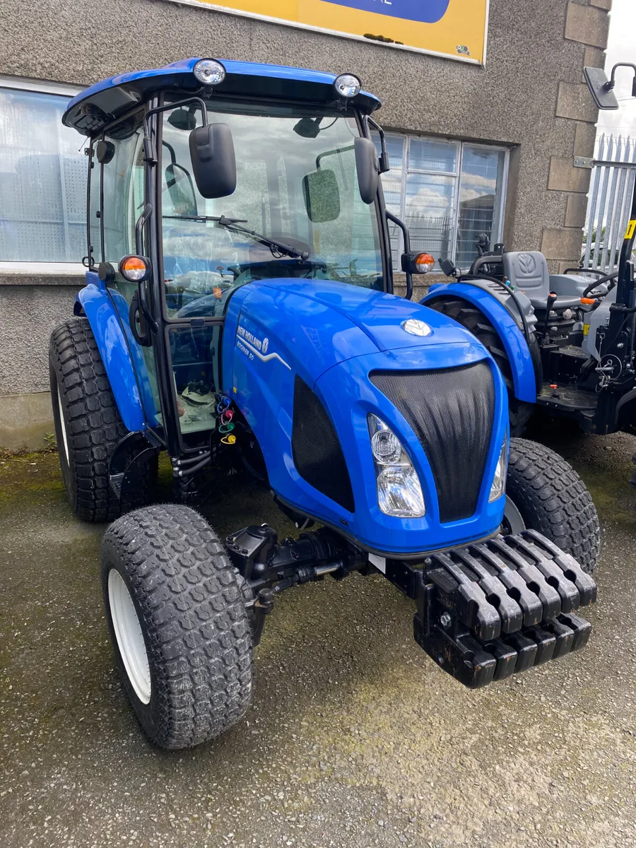 New Holland Boomer 40 - Image 3