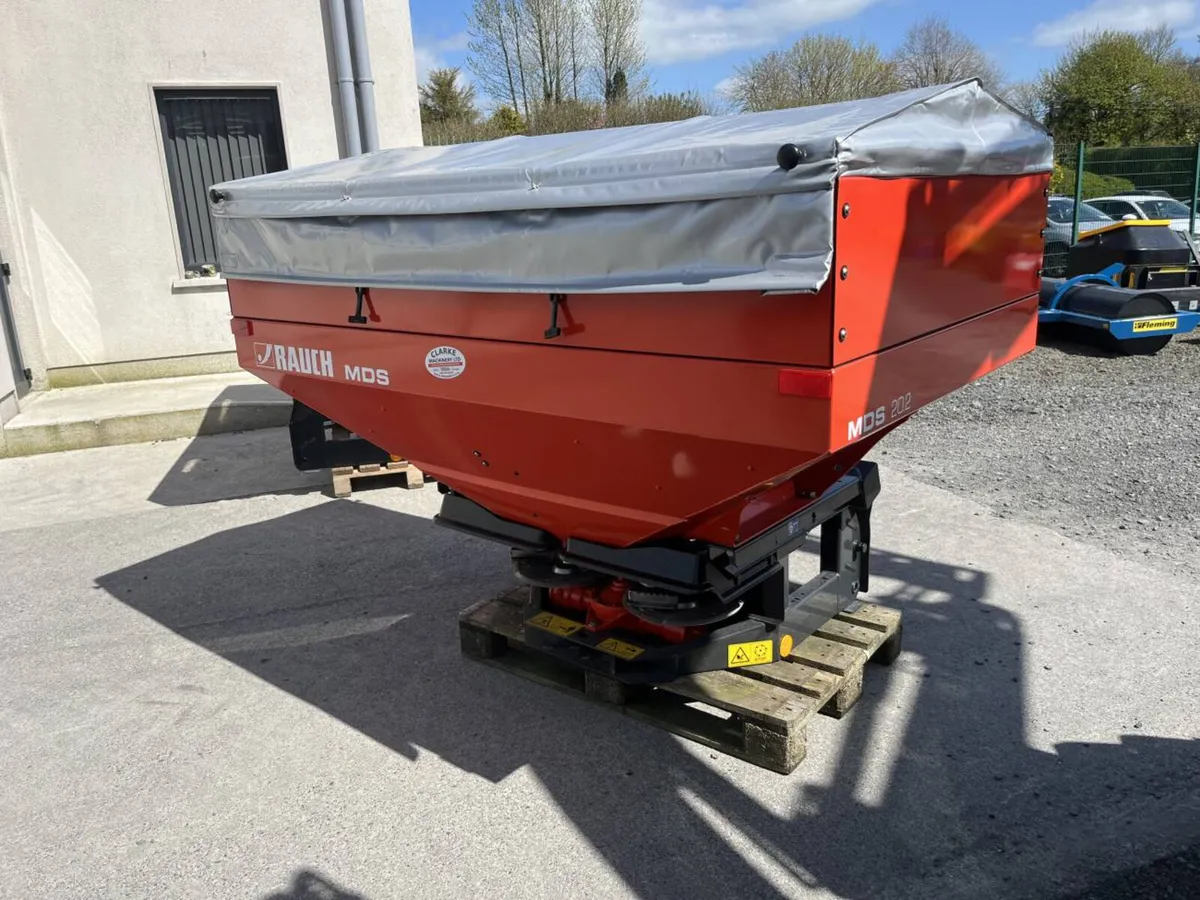 New Rauch MDS 20.2 Fertiliser Spreader - Image 2