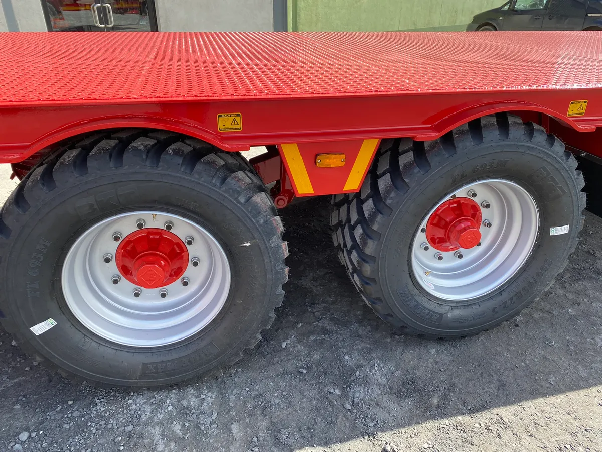 28ft Broughan Bale trailer - Image 3