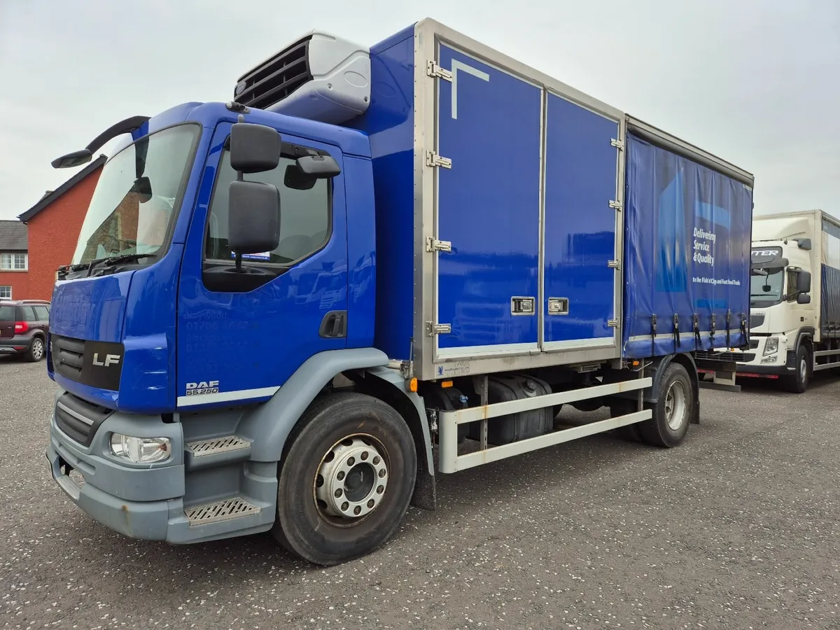 2013 Daf LF55.250 Fridge and Curtain body - Image 2
