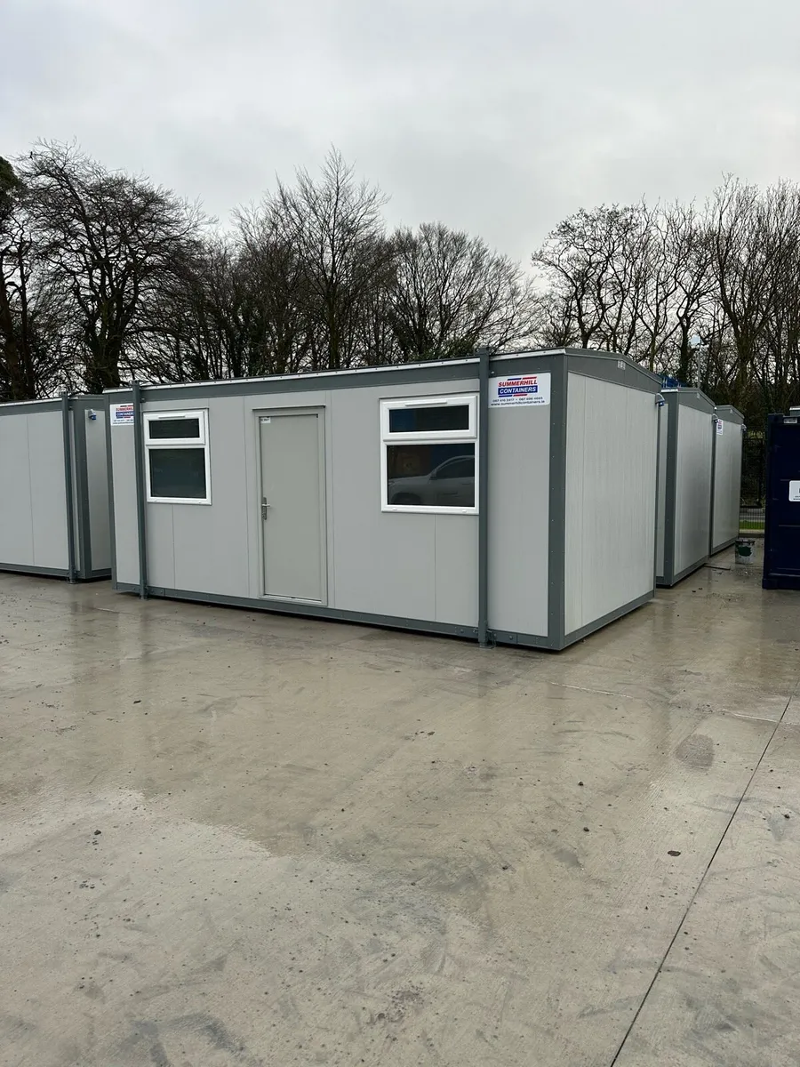 office space - Image 1