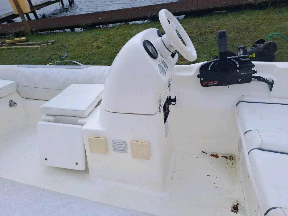 3.8 Mercury Rib - Image 4