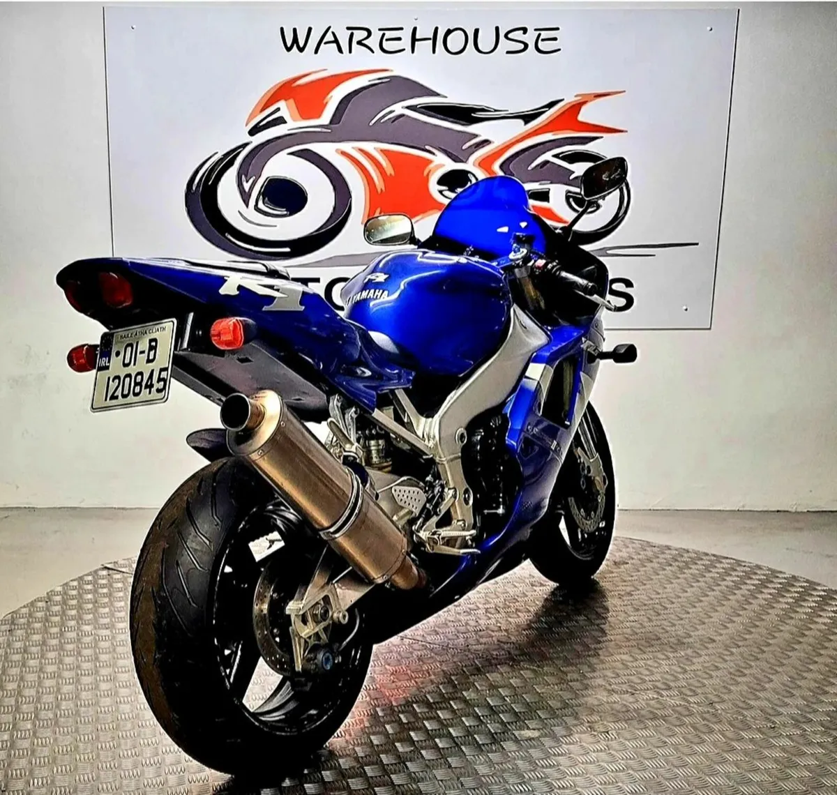 01' YAMAHA R1 - Image 3