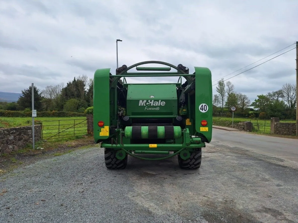 2015 McHale Fusion 3 (62967 Bales) W429 - Image 4