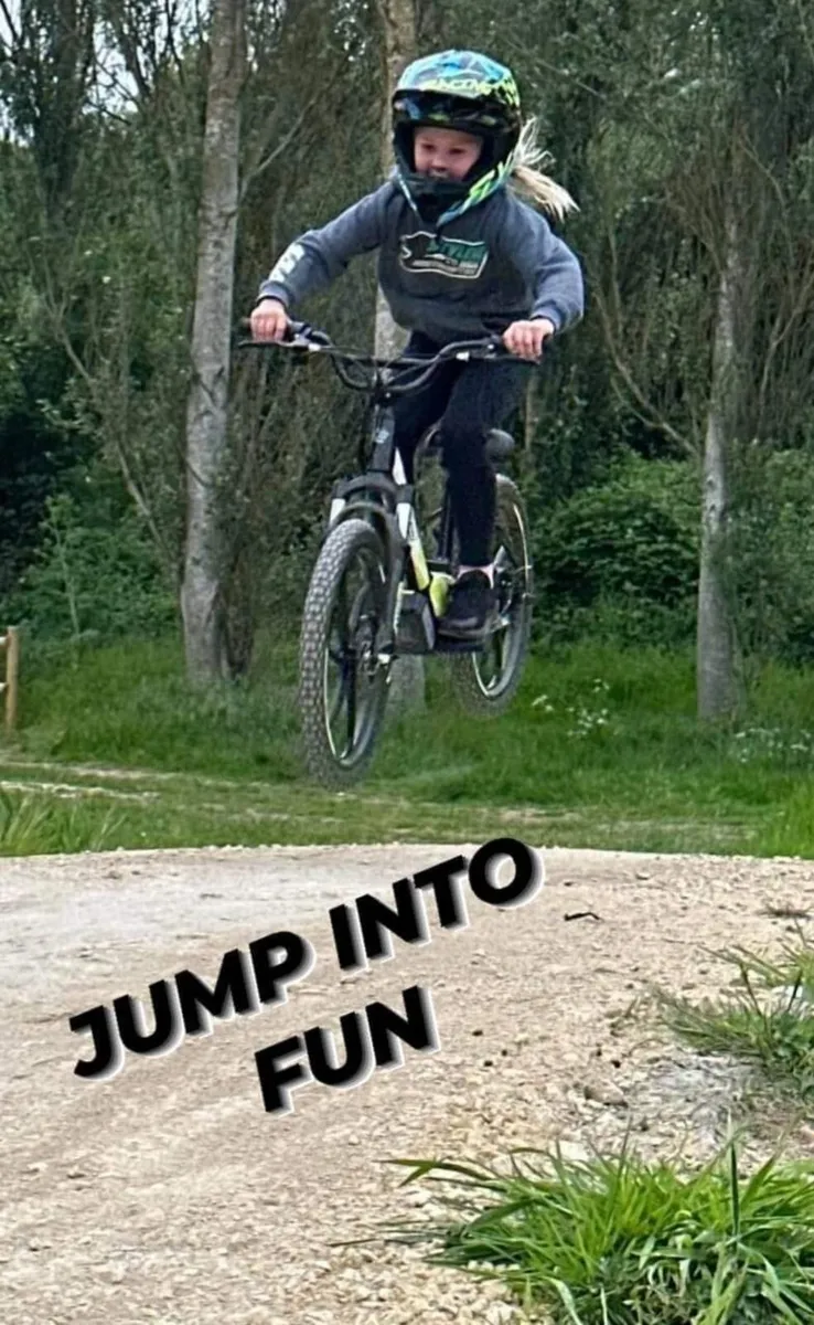 AMPED A20 Kids Electric bike EASYPAY/DELIVERY - Image 4