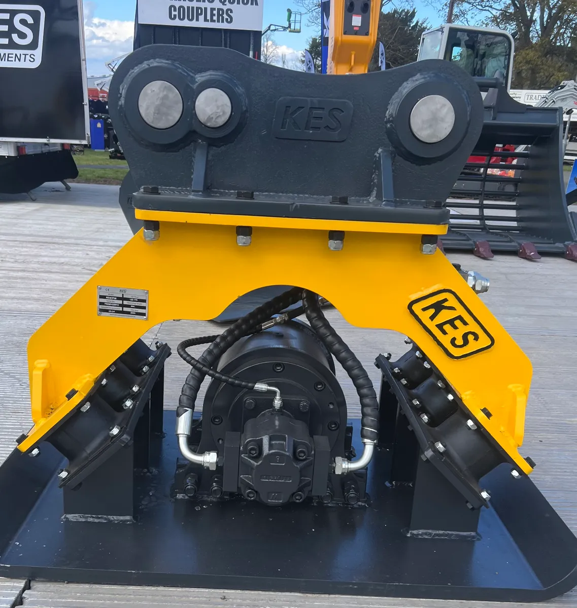 KES Compaction Plate Suits 14 & 20 Ton Excavator - Image 1