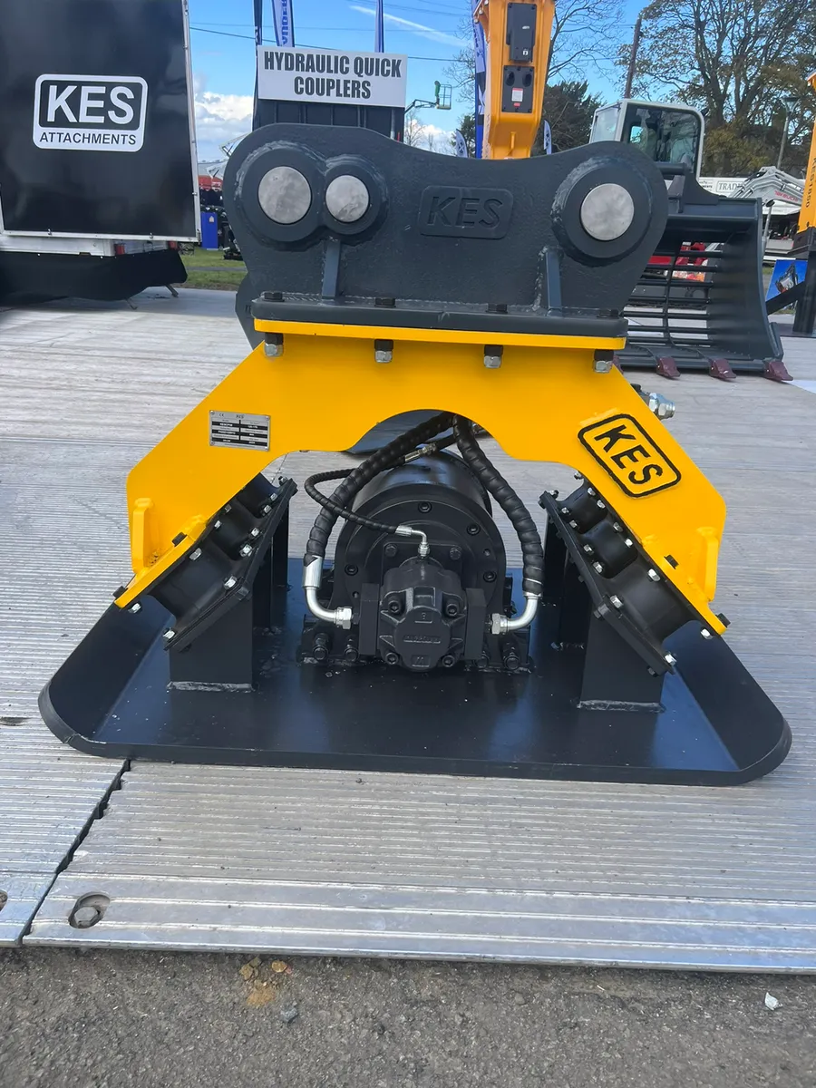 KES Compaction Plate Suits 14 & 20 Ton Excavator - Image 3