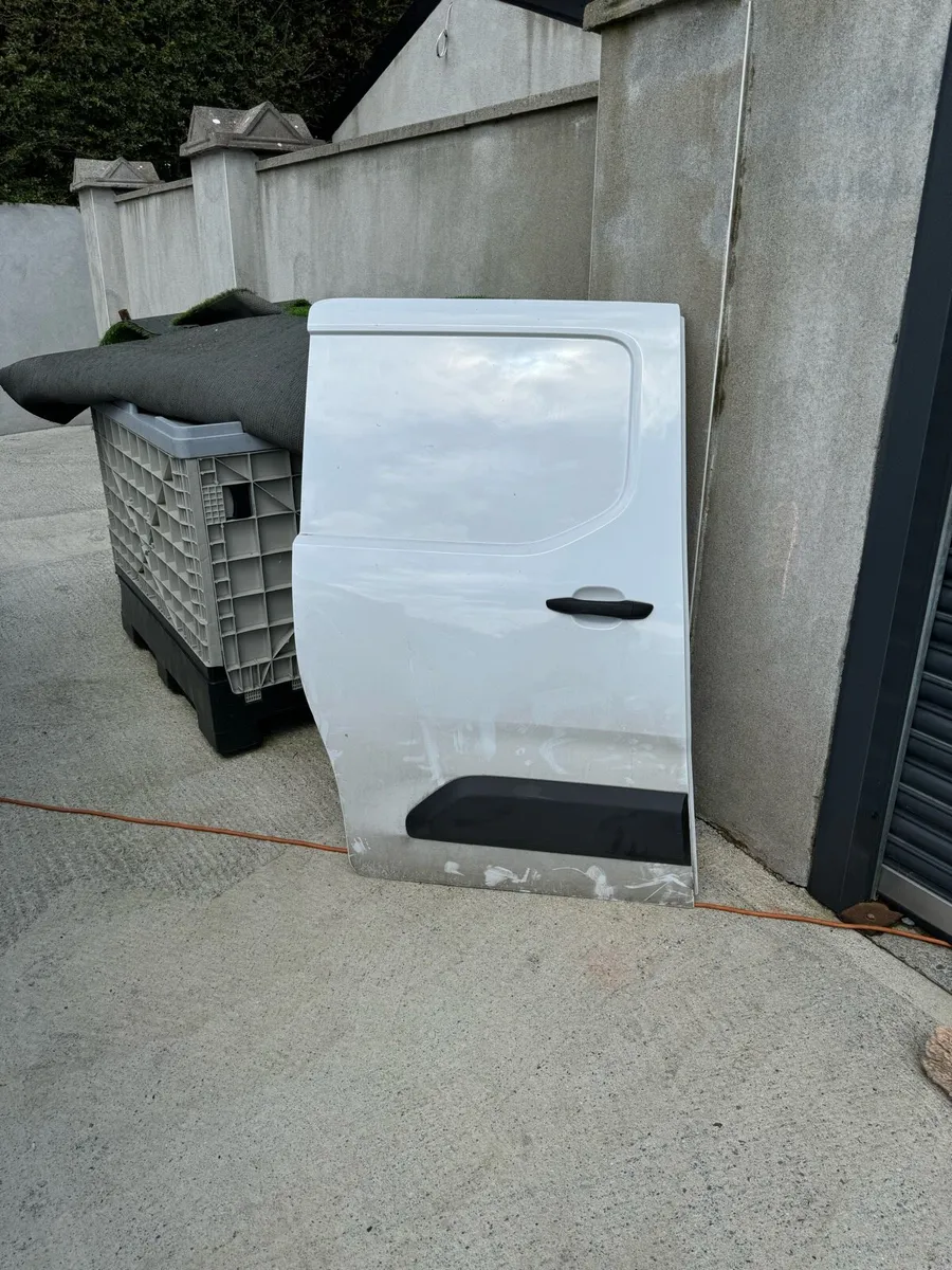 Parts van parts expert dispatch and Toyota proace - Image 4