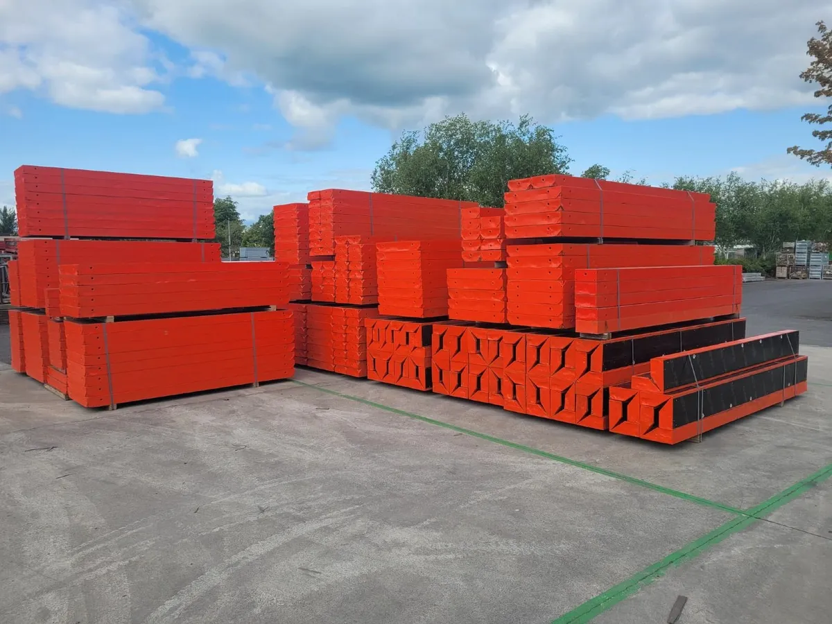 Peri Trio Panels - Image 1