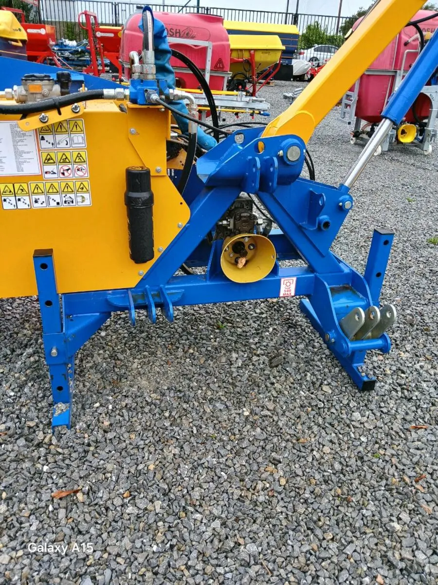 BOMFORD KESTREL E HEDGECUTTER. - Image 4