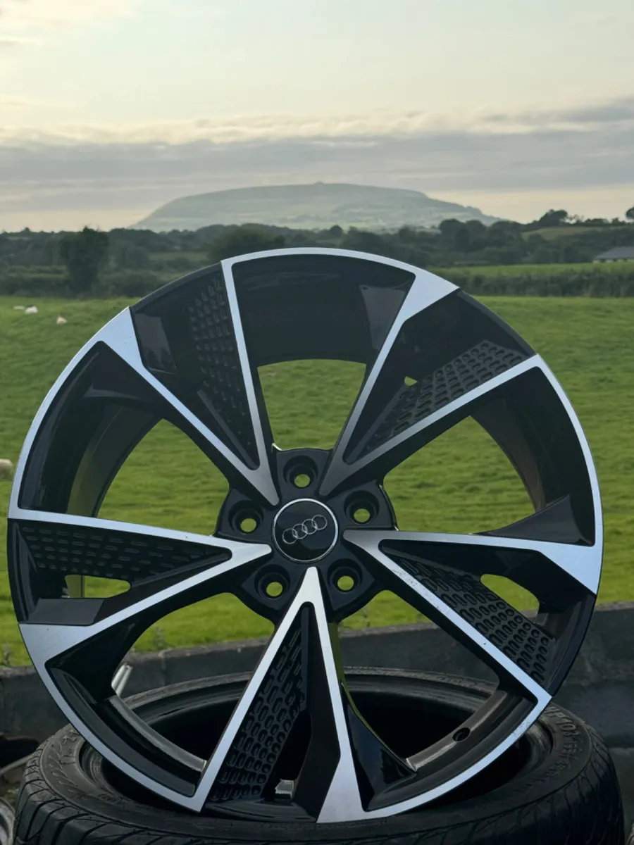 19” rs6 black / polished alloys and tyres