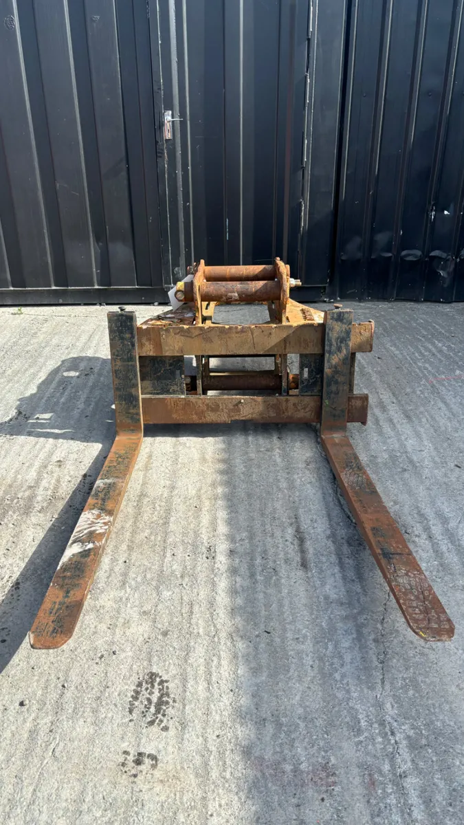 Pallet Forks suit 65mm or 80mm Pins - Image 2