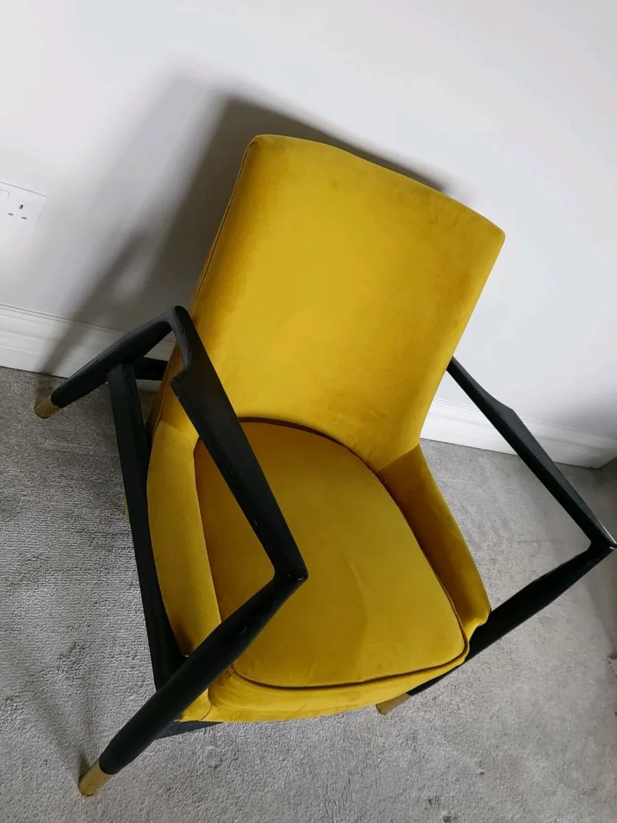 Stylish Mustard Yellow Accent Chair – Modern & Co - Image 2