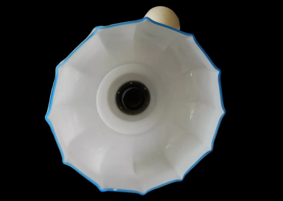 1930s glass ceiling light - Image 4