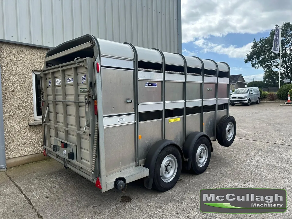 Used Ifor Williams T510 12ft Trailer - Image 2