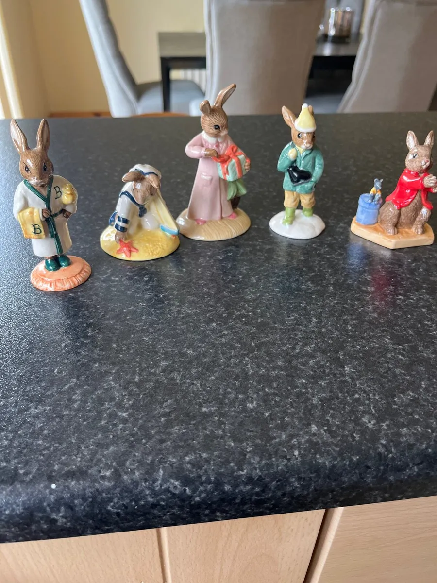 Royal Doulton figures - Image 4