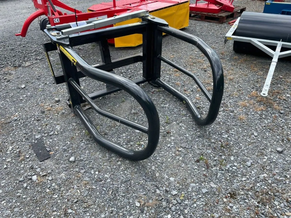 Fleming Bale grab - Image 1