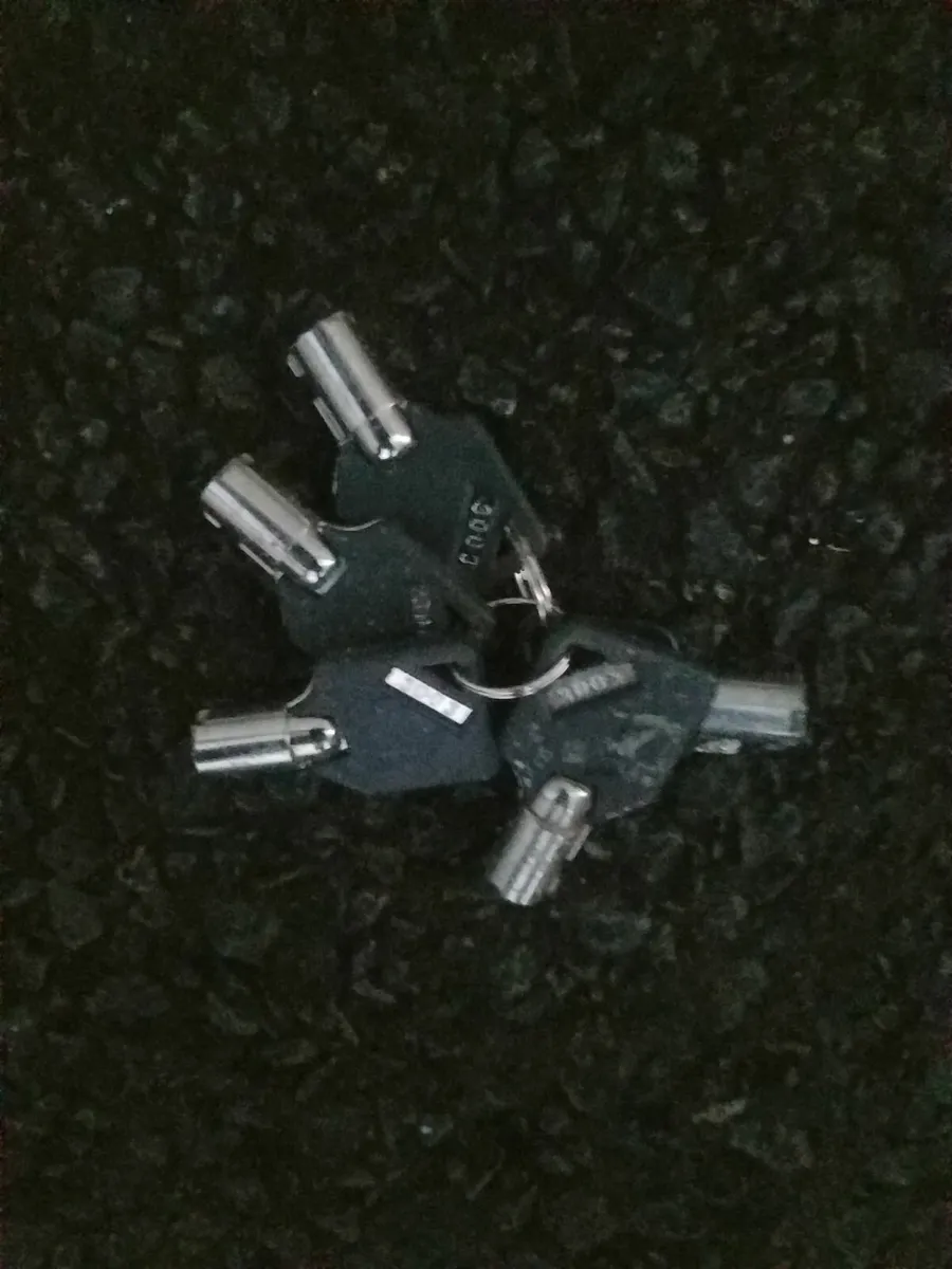 house home  van security window grills 2 locks - Image 3