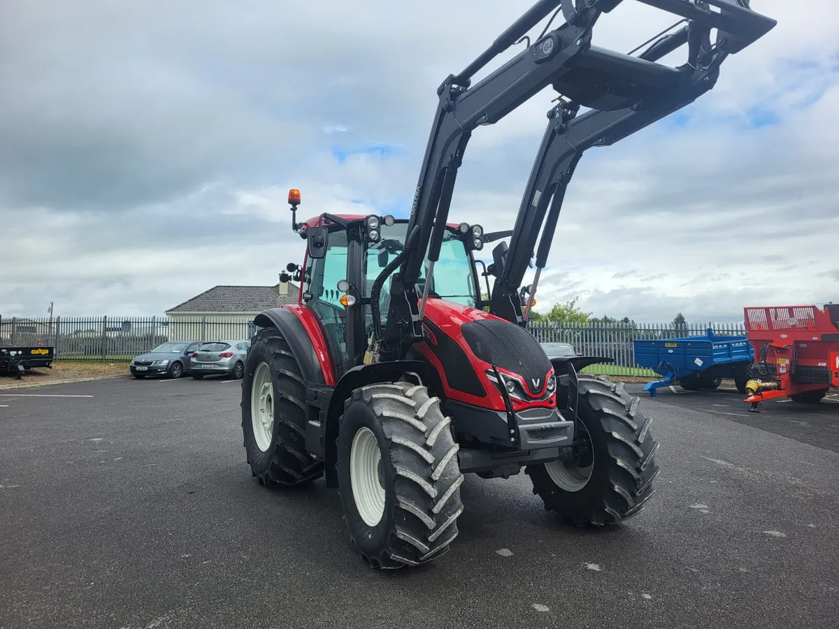 Valtra G135 Active c/w Quicke Front Loader - Image 3