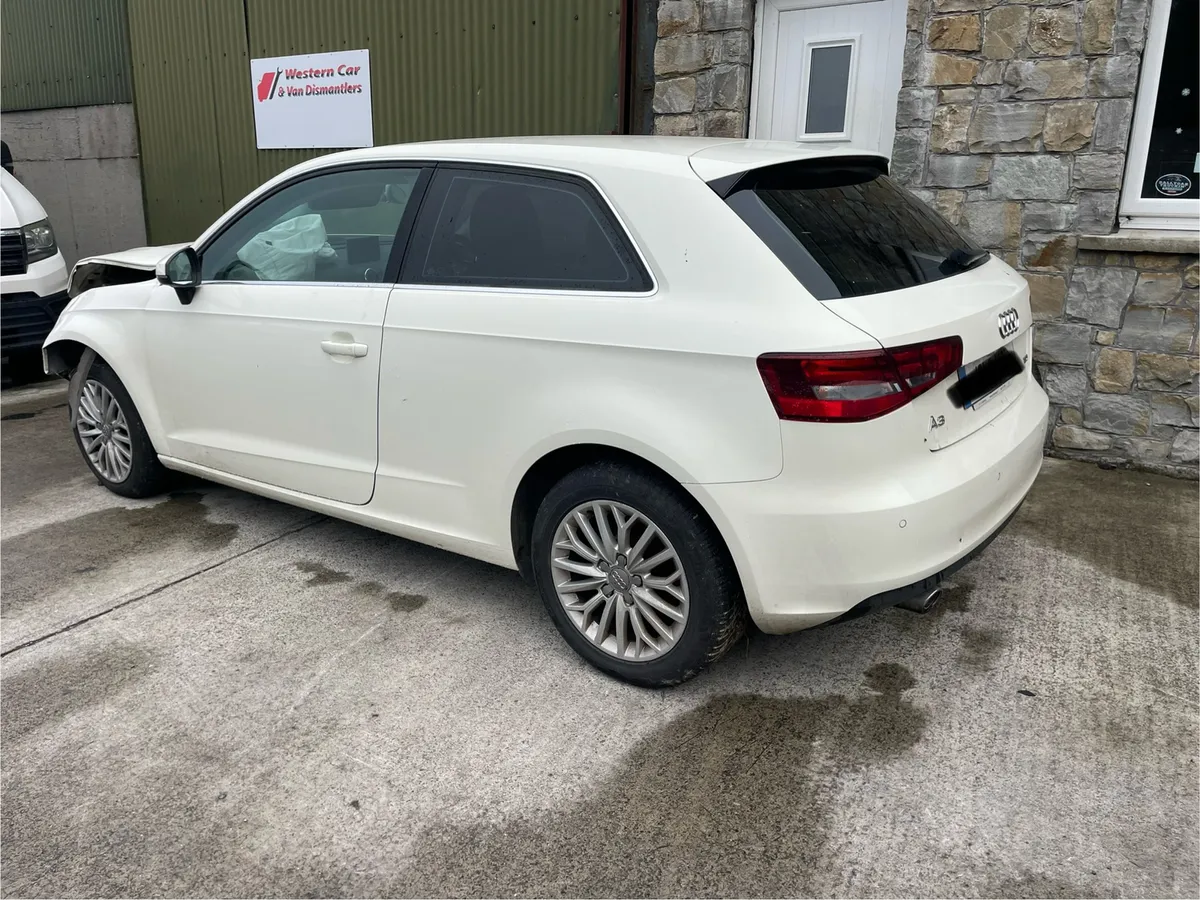 2013 Audi a3 1.6 tdi auto for dismantling