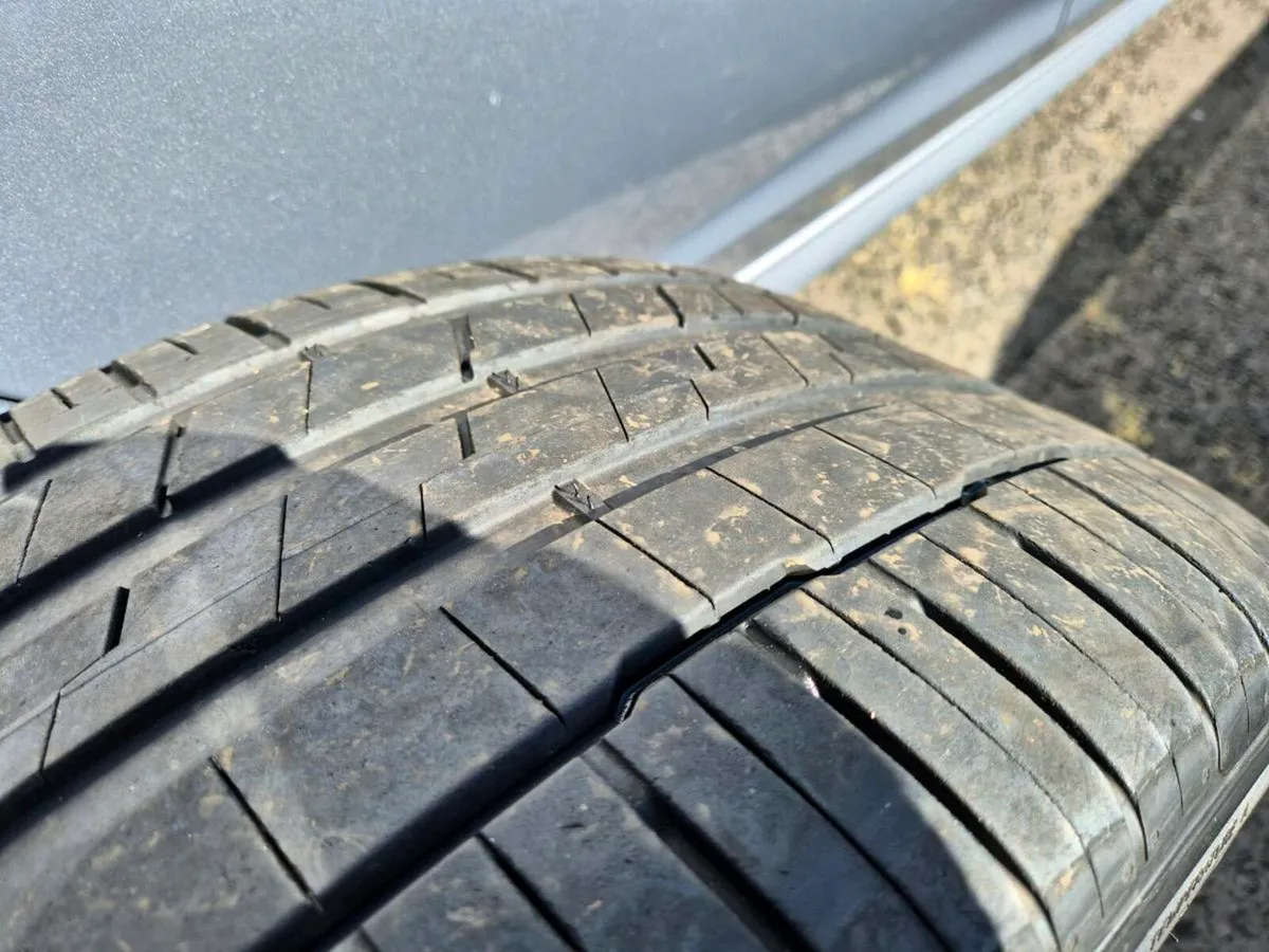 Audi Q7 Sline Alloys  285/40/20 - Image 3