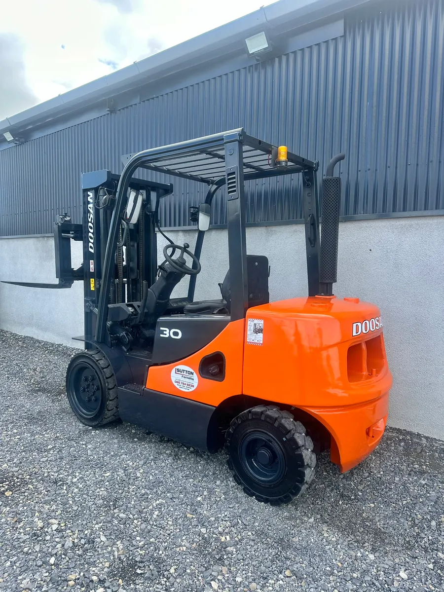 Doosan D30S-5 Forklift - Image 3