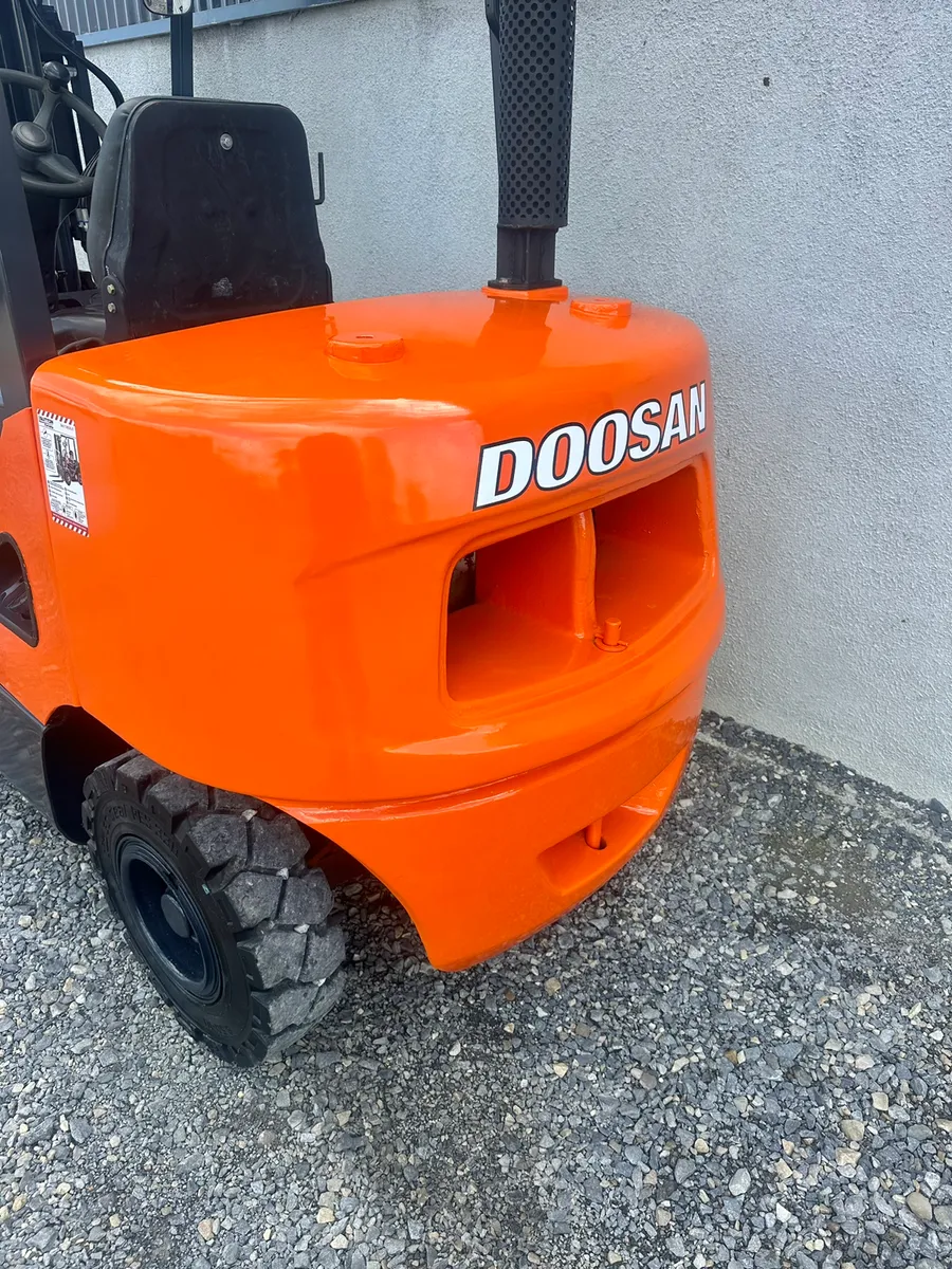 Doosan D30S-5 Forklift - Image 4