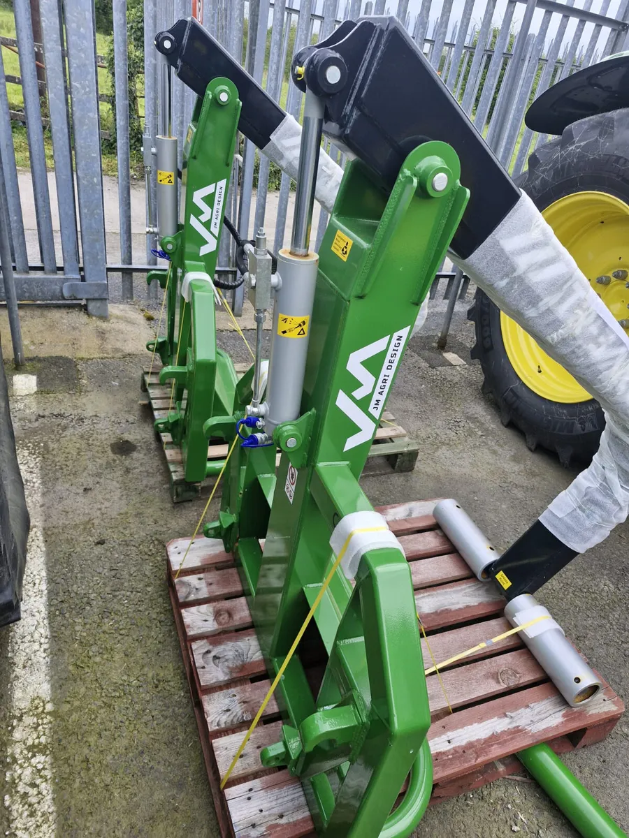 TR-3 Elephant Trunk - Image 2