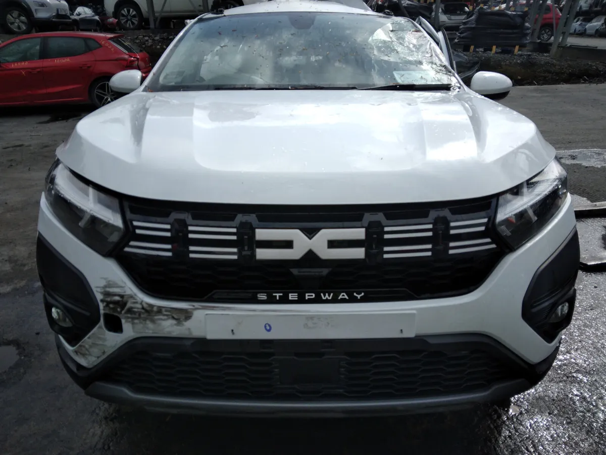 2024 Dacia Sandero Stepway Breaking/Dismantling - Image 3