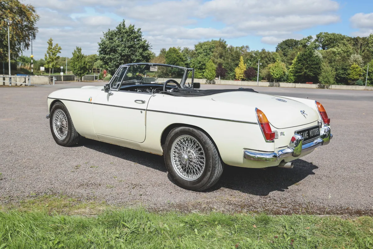 1970 MG C Roadster - Image 2