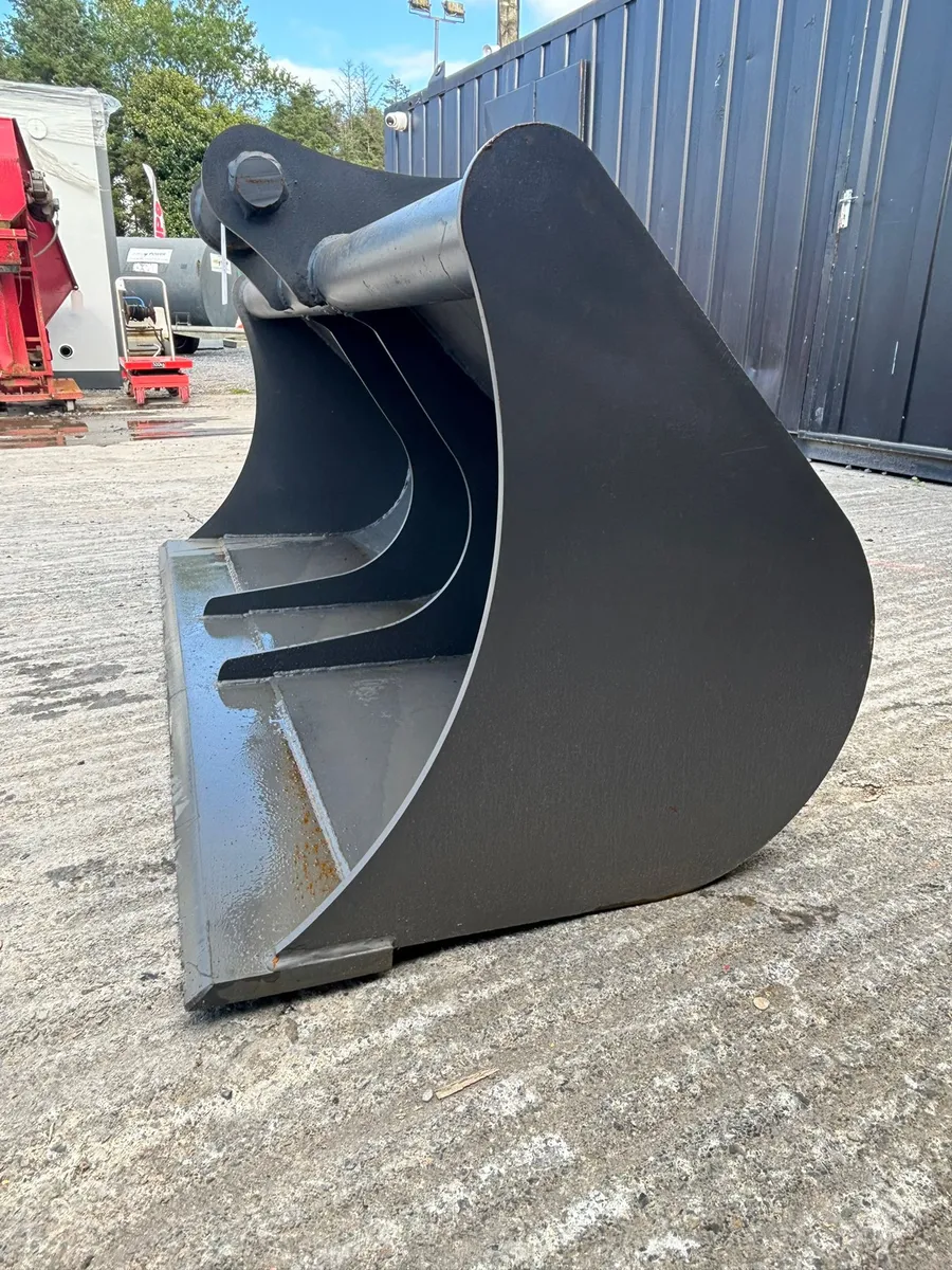 65MM Pins New Grading Bucket - Image 3