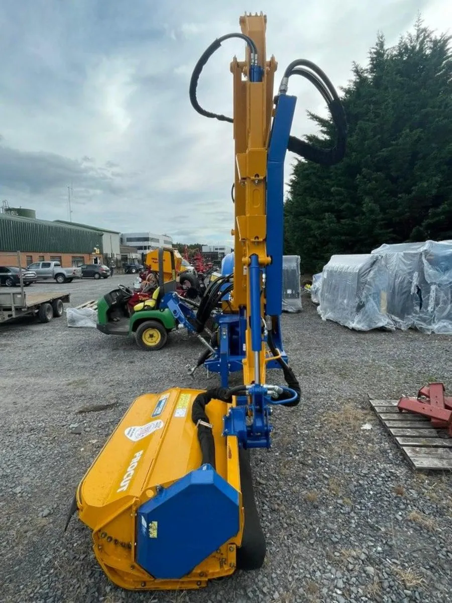 Bomford Hawk Evo 7.0 - Image 3