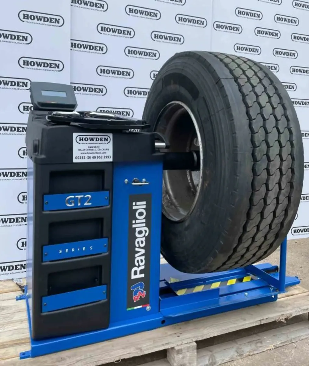 Ravaglioli Truck Wheel Balancer Hgv 230v - Image 1