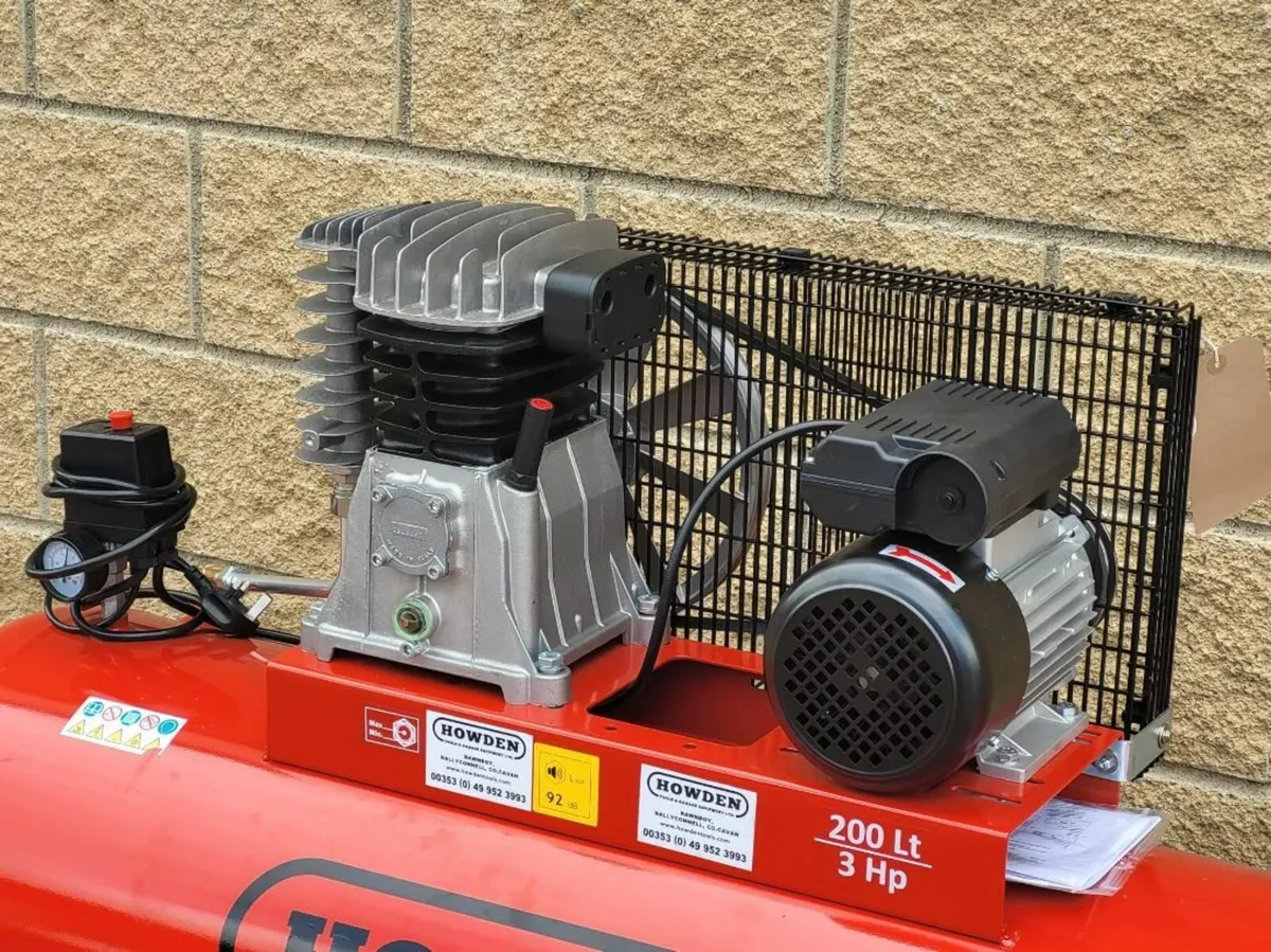 Howden 200 L Electric Belt Drive Air Compressor - Image 4