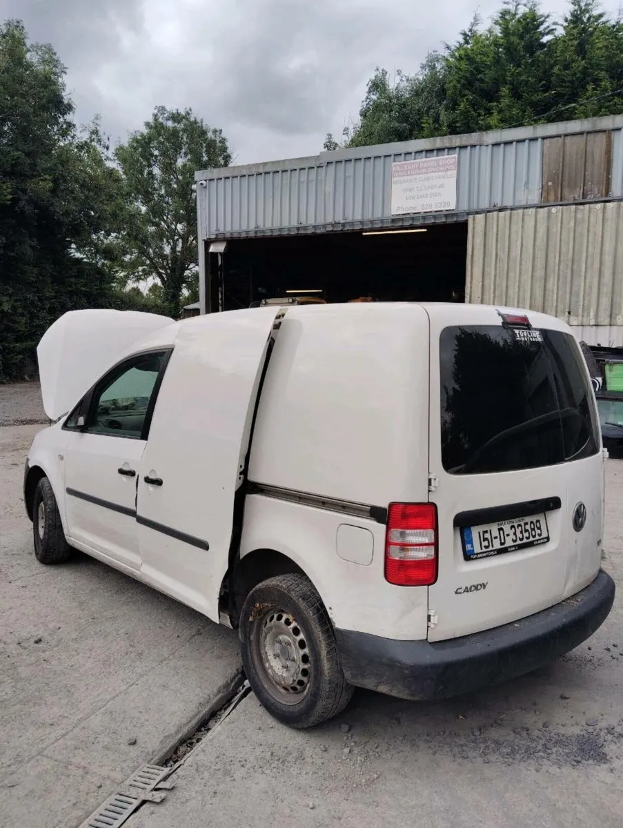 Breaking VW caddy 1.6tdi cay - Image 1