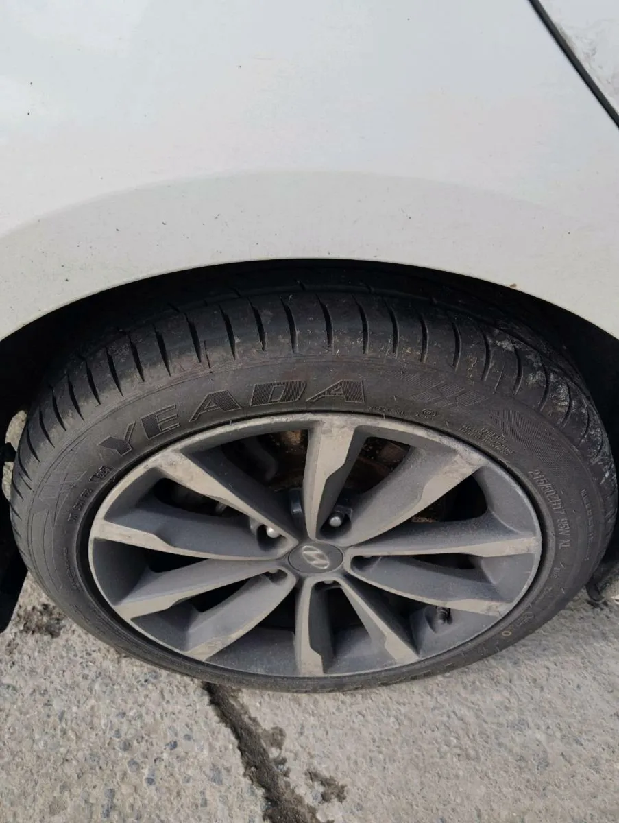 Breaking Hyundai i40 estate 2018 1.7crdi - Image 4