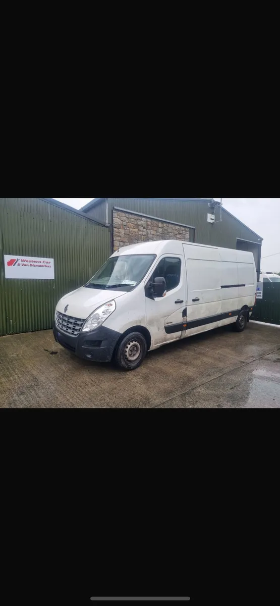 2014 Renault master 2.3 fwd for dismantling