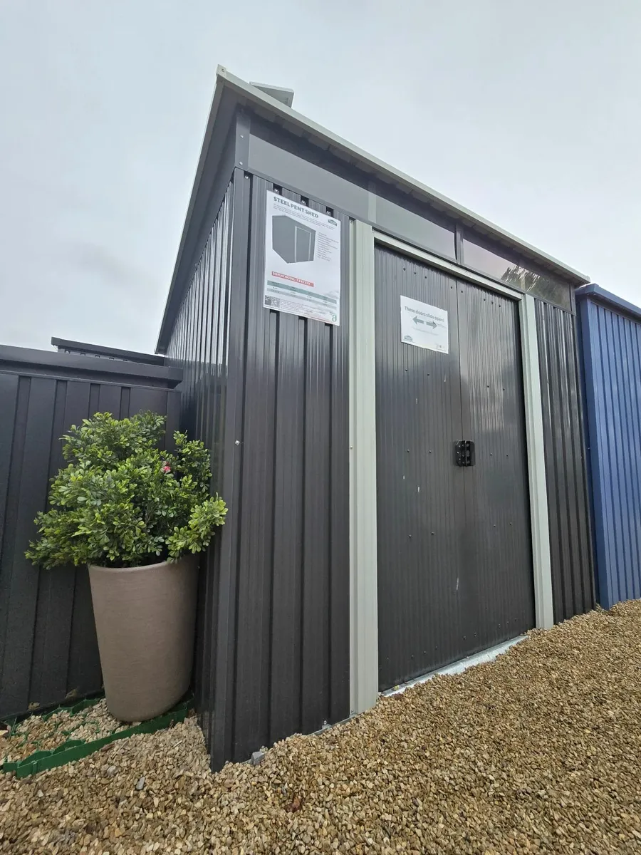 Steel Pent Shed 7.5 x 7.5ft - Image 1