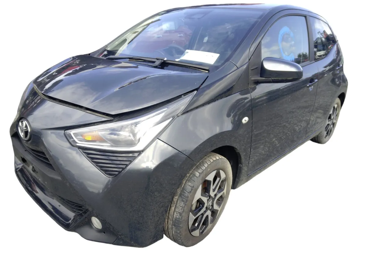 2019 TOYOTA AYGO For Breaking/Dismantling - Image 1